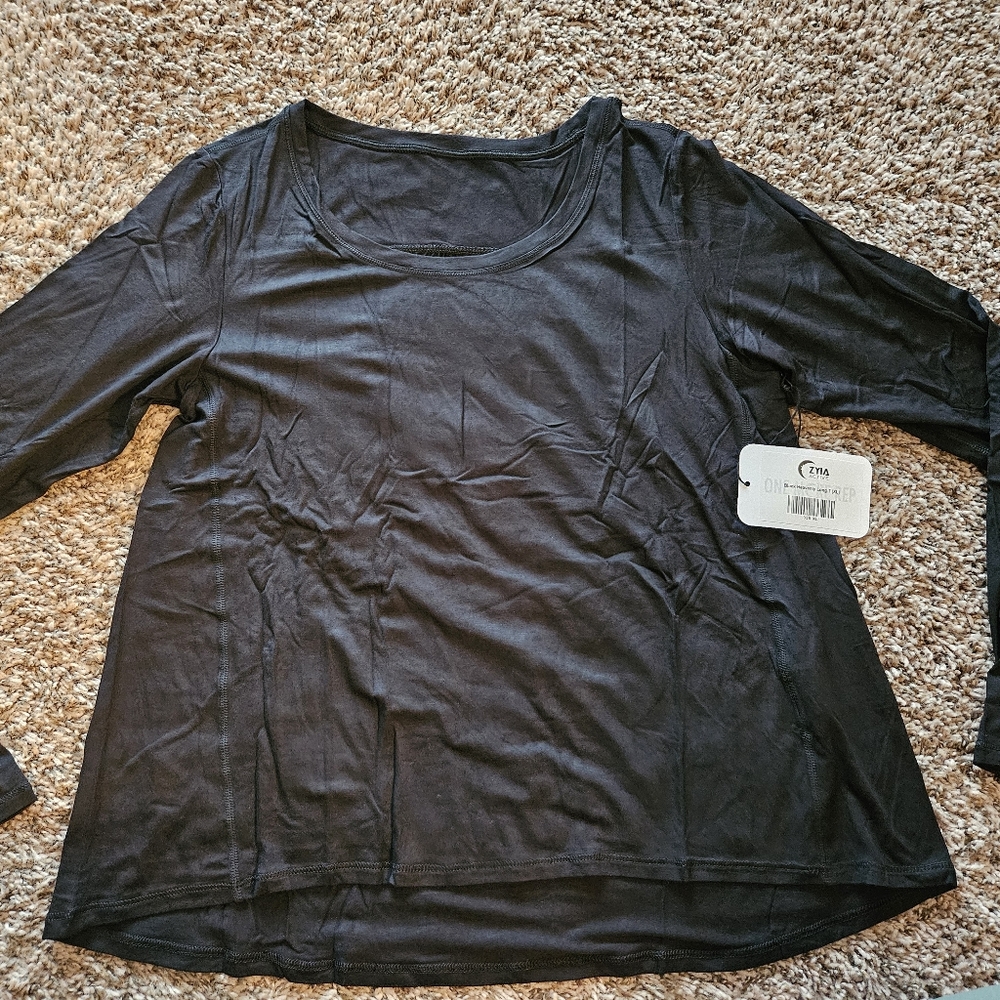 Zyia Black Heavenly Long T